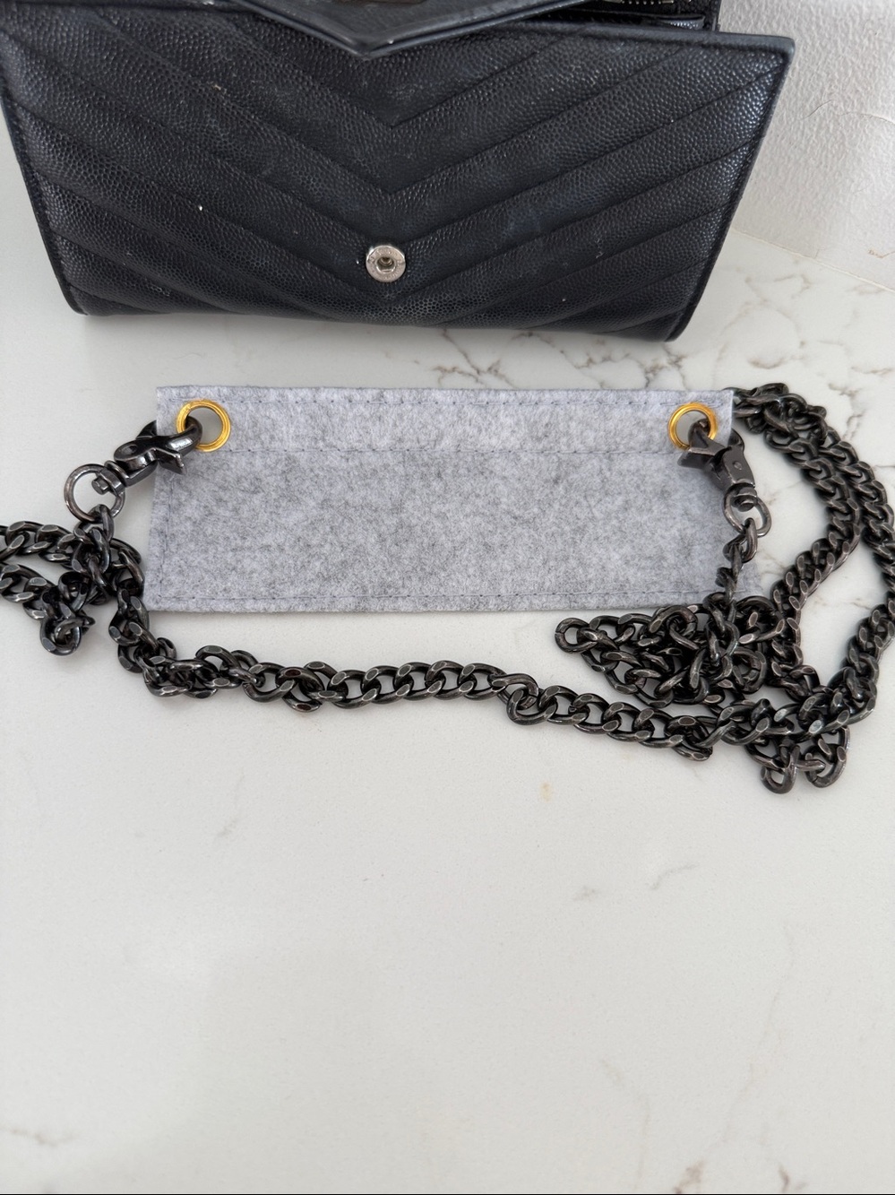 YSL Black wallet on chain - Picture 8 of 8